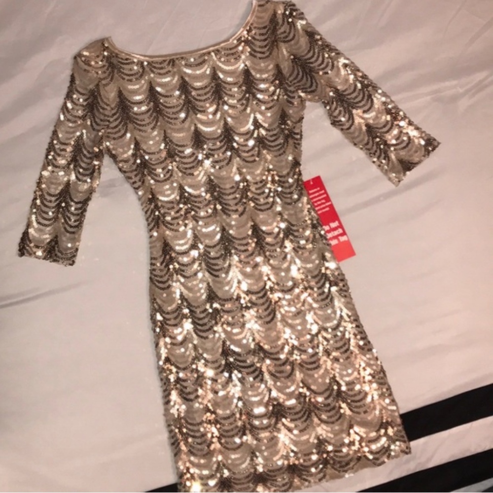 NWT Womens Sequin Dress